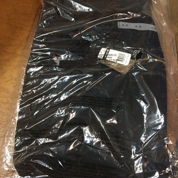 - Men’s carhartt VEST - Picture 5 of 11